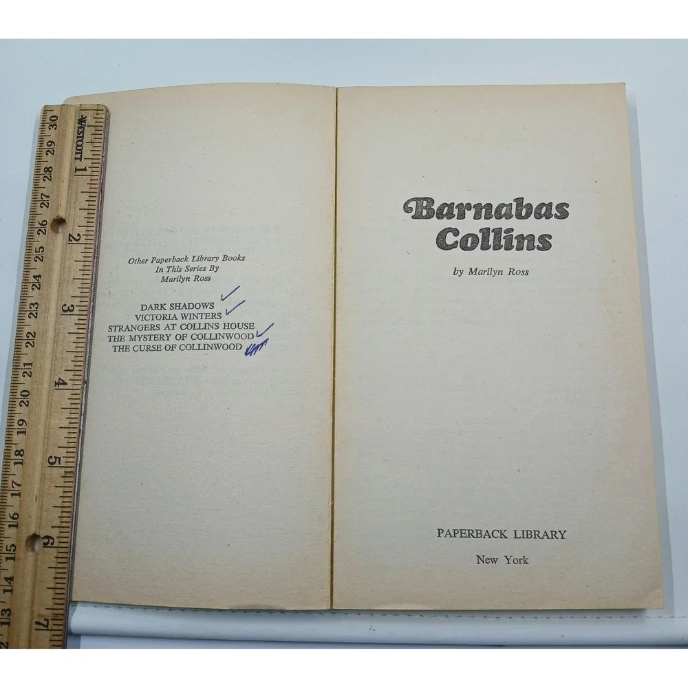Vintage 1968 Barnabas Collins Marilyn Ross Dark Shadows Paperback Library Gothic